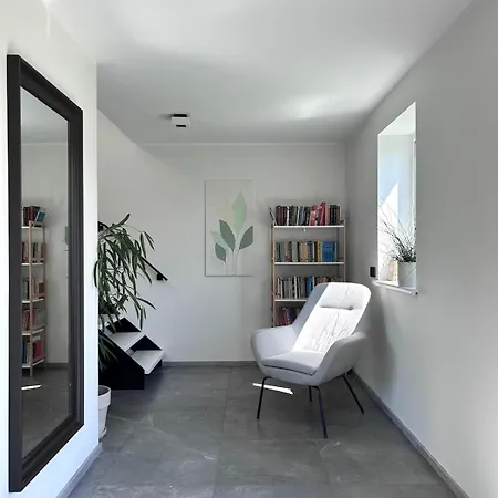 Cozy Get-away In Holiday home